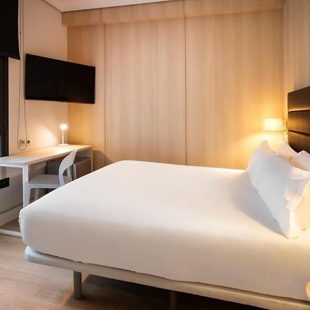 B&B Hotel Vitoria General Alava Экстерьер фото